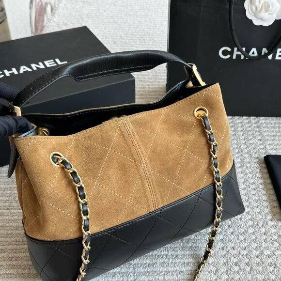 CHANEL Tan Suede and Black Leather Shoulder Bag with Gold Hardware - Picture 5 of 9